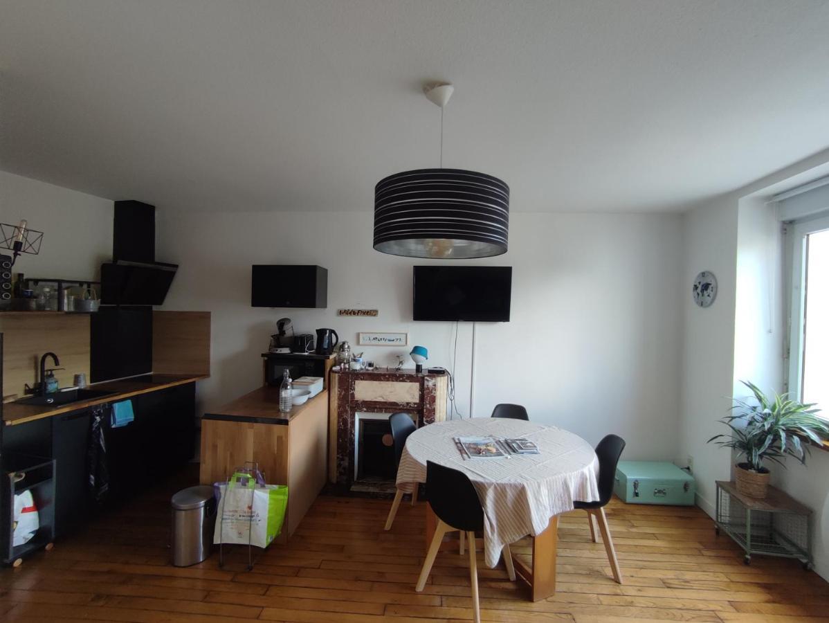 Appartement 2 Pieces Centre De Vannes Avec Parking Prive Exteriör bild
